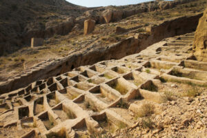 گورستان سیراف